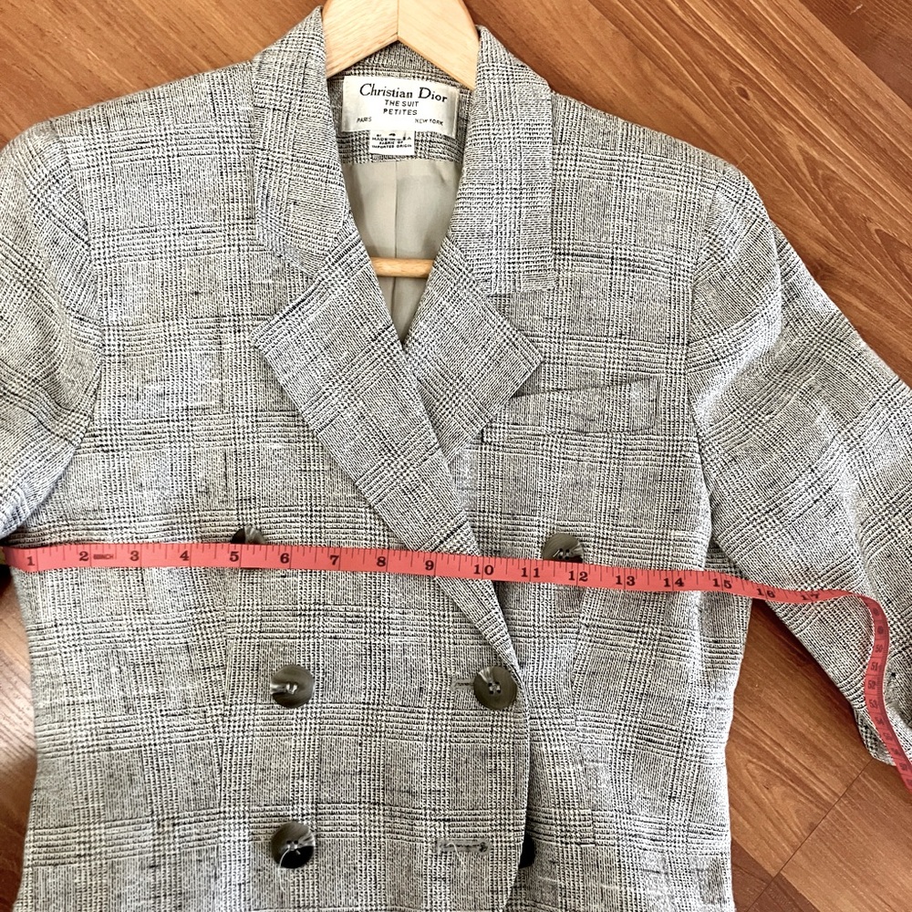 Vintage Dior Blazer - Picture 8 of 9